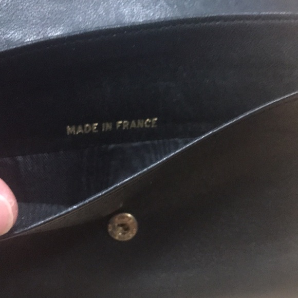 Chanel medium clutch wallet w 24k gold plated hardware w added non branded chain - Picture 9 of 10